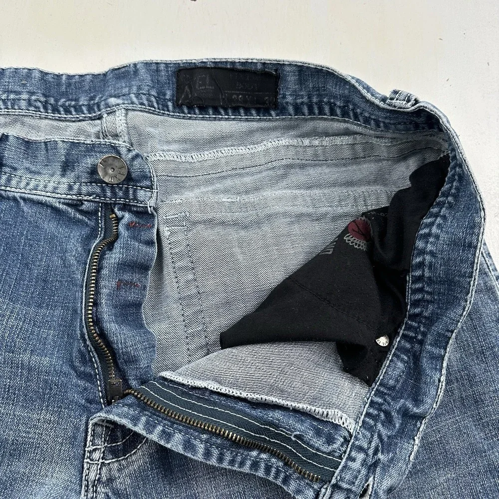 TK Axel Vintage Boot Cut Flap Pockets Jeans Men Fits 38x31 Denim Blue Distressed